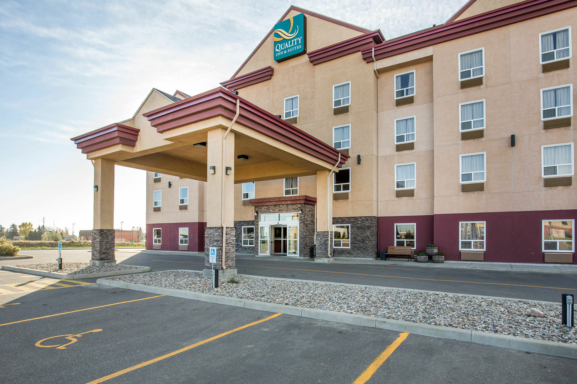 Quality Inn & Suites Летбридж Экстерьер фото
